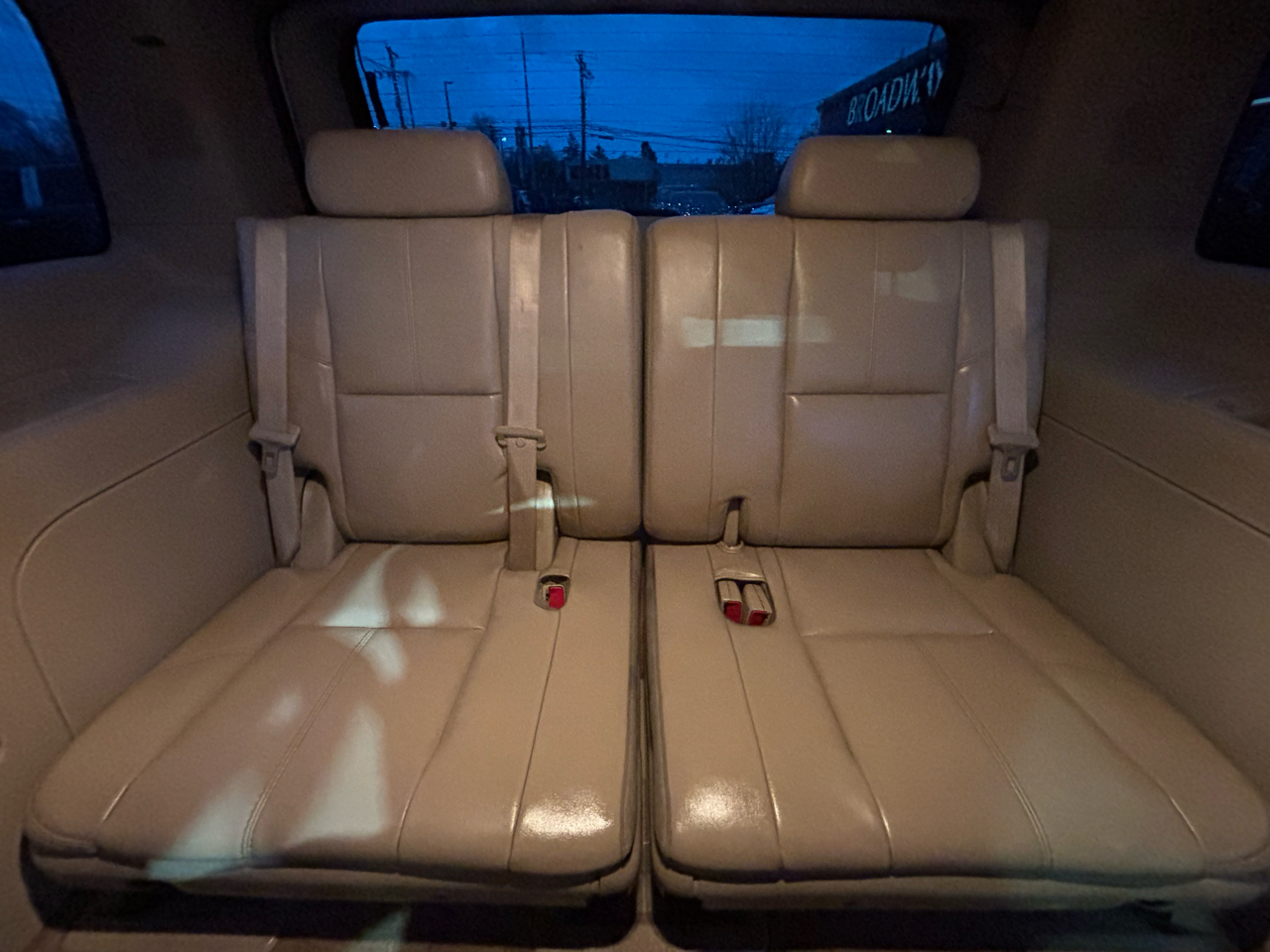 GMC Yukon Denali AWD 4dr 2007