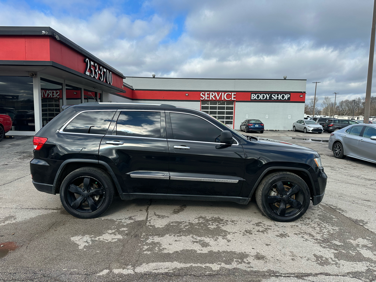 Jeep Grand Cherokee 4WD 4dr Overland 2012