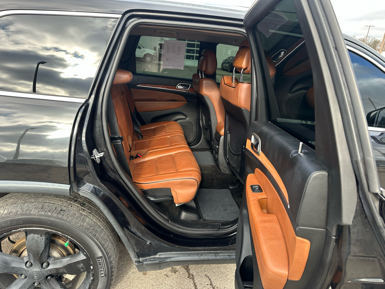 Jeep Grand Cherokee 4WD 4dr Overland 2012