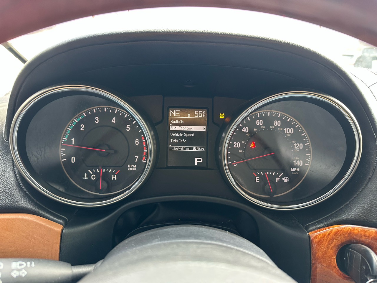 Jeep Grand Cherokee 4WD 4dr Overland 2012