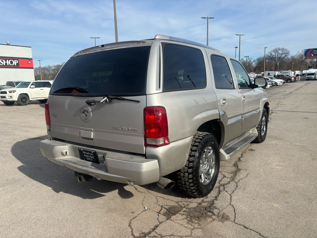 Cadillac Escalade 4dr AWD 2004