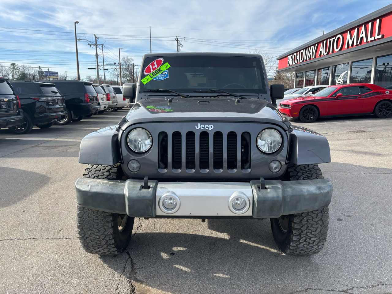 Jeep Wrangler Unlimited 4WD 4dr Sahara 2014