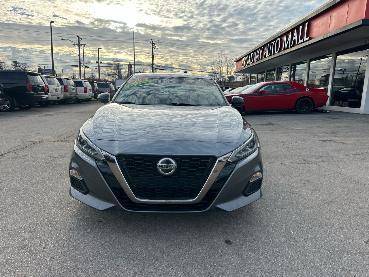 Nissan Altima 2.5 SR Sedan 2019