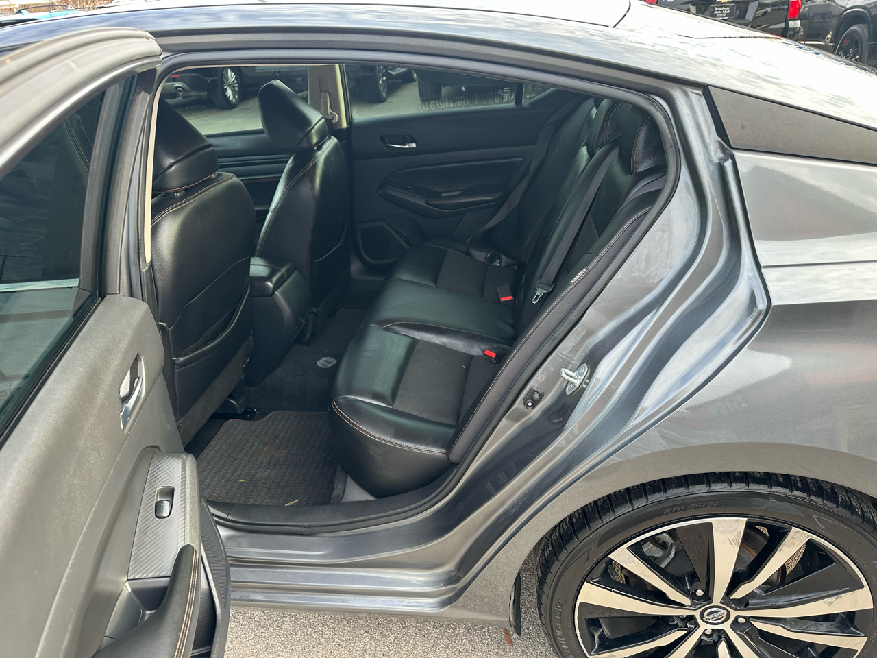 Nissan Altima 2.5 SR Sedan 2019