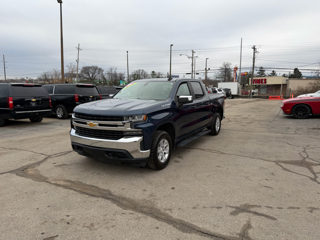 Chevrolet Silverado 1500 4WD Crew Cab 147" LT 2020