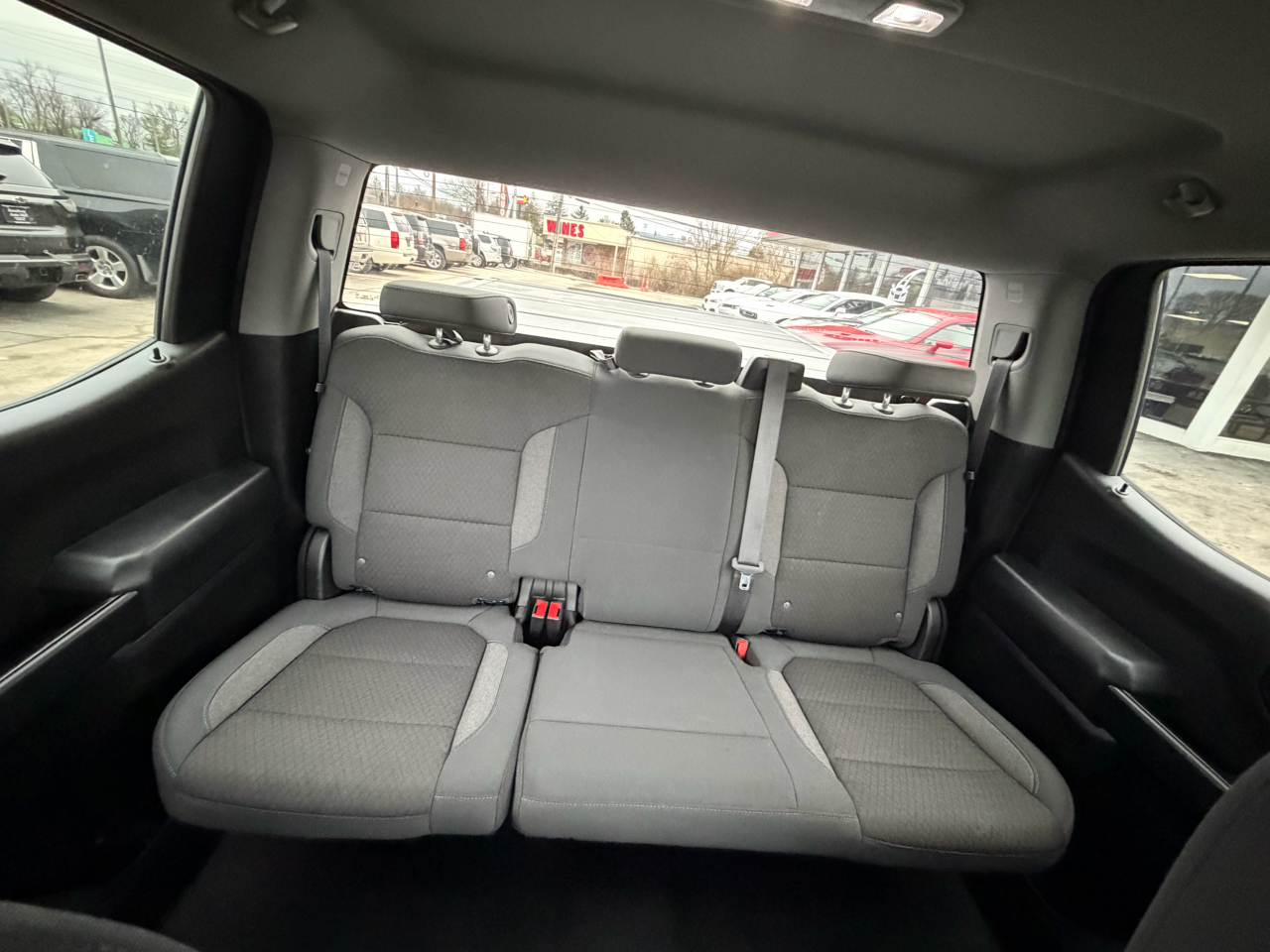 Chevrolet Silverado 1500 4WD Crew Cab 147" LT 2020