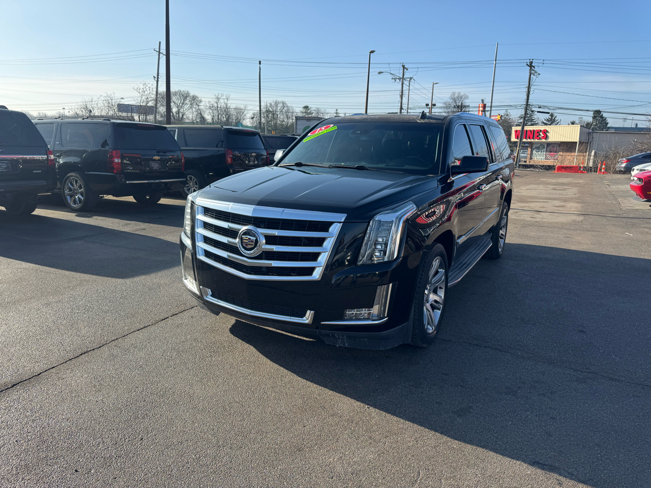 Cadillac Escalade ESV 4WD 4dr Luxury 2015
