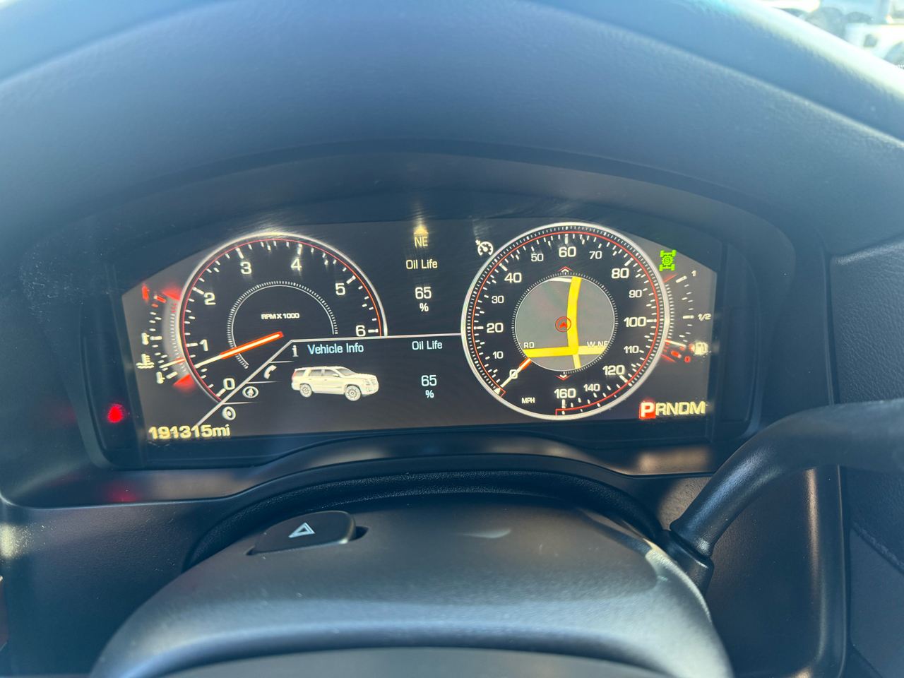 Cadillac Escalade ESV 4WD 4dr Luxury 2015