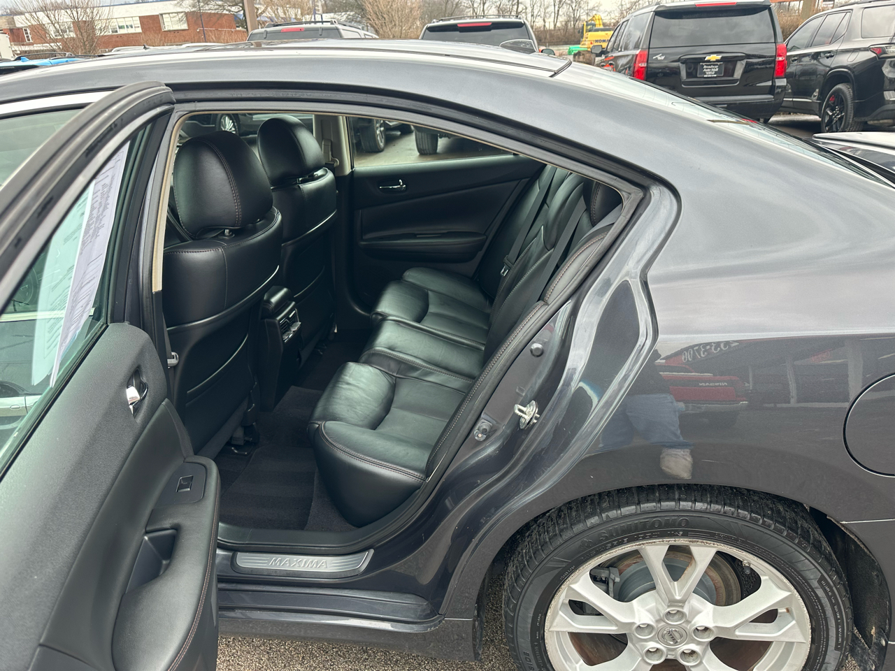 Nissan Maxima 4dr Sdn V6 CVT 3.5 SV w/Premium Pkg 2012