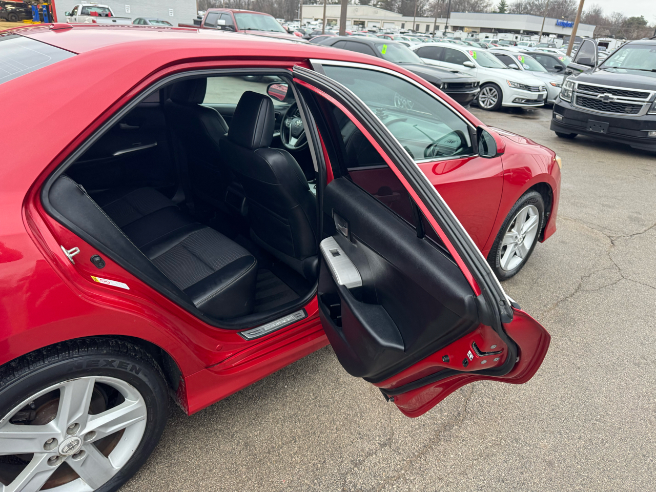 Toyota Camry 4dr Sdn I4 Auto SE Sport Limited Edition (Natl) 2012