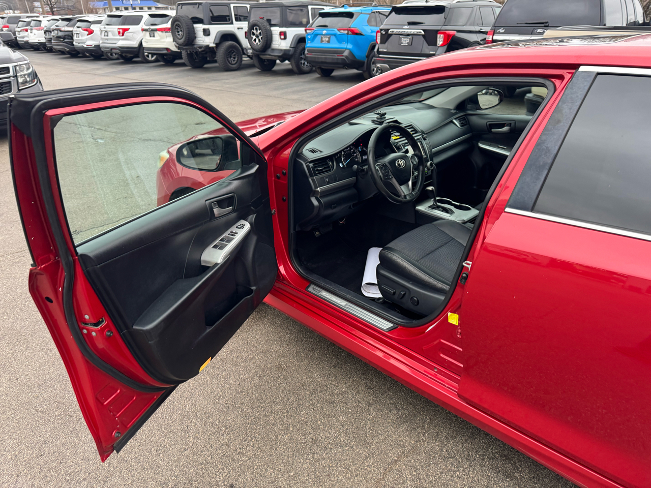 Toyota Camry 4dr Sdn I4 Auto SE Sport Limited Edition (Natl) 2012