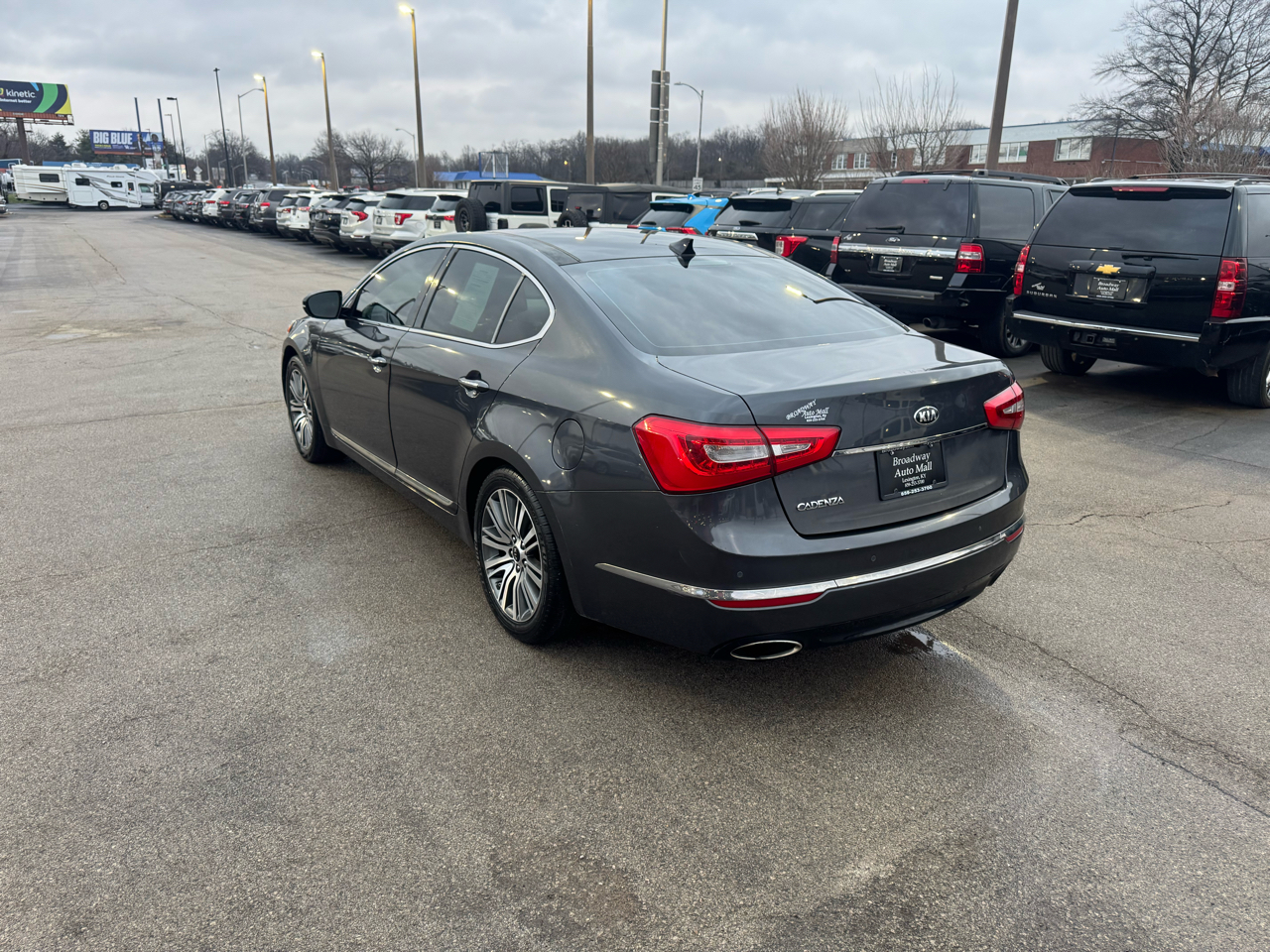 Kia Cadenza 4dr Sdn Premium 2016