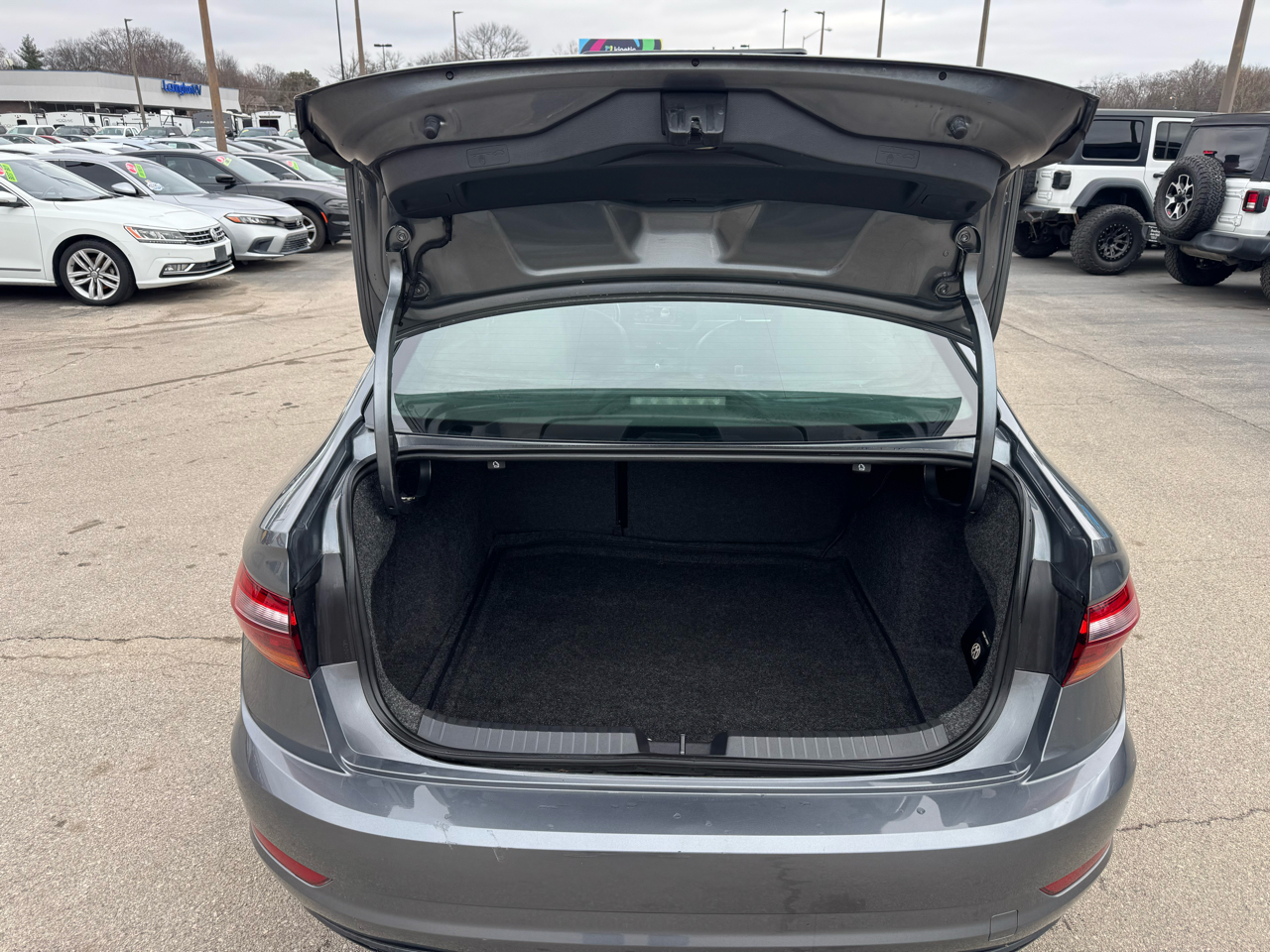 Volkswagen Jetta  2019