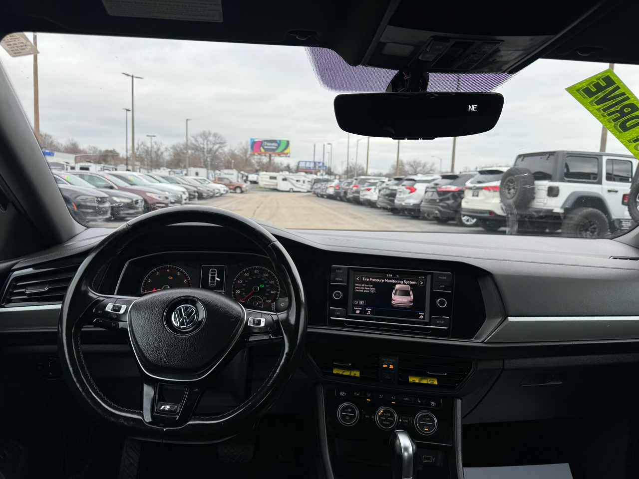 Volkswagen Jetta  2019