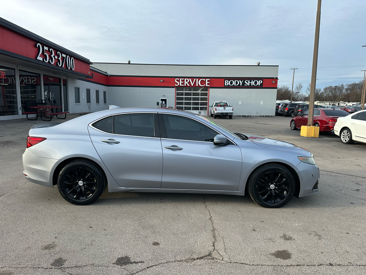 Acura TLX 4dr Sdn FWD 2015