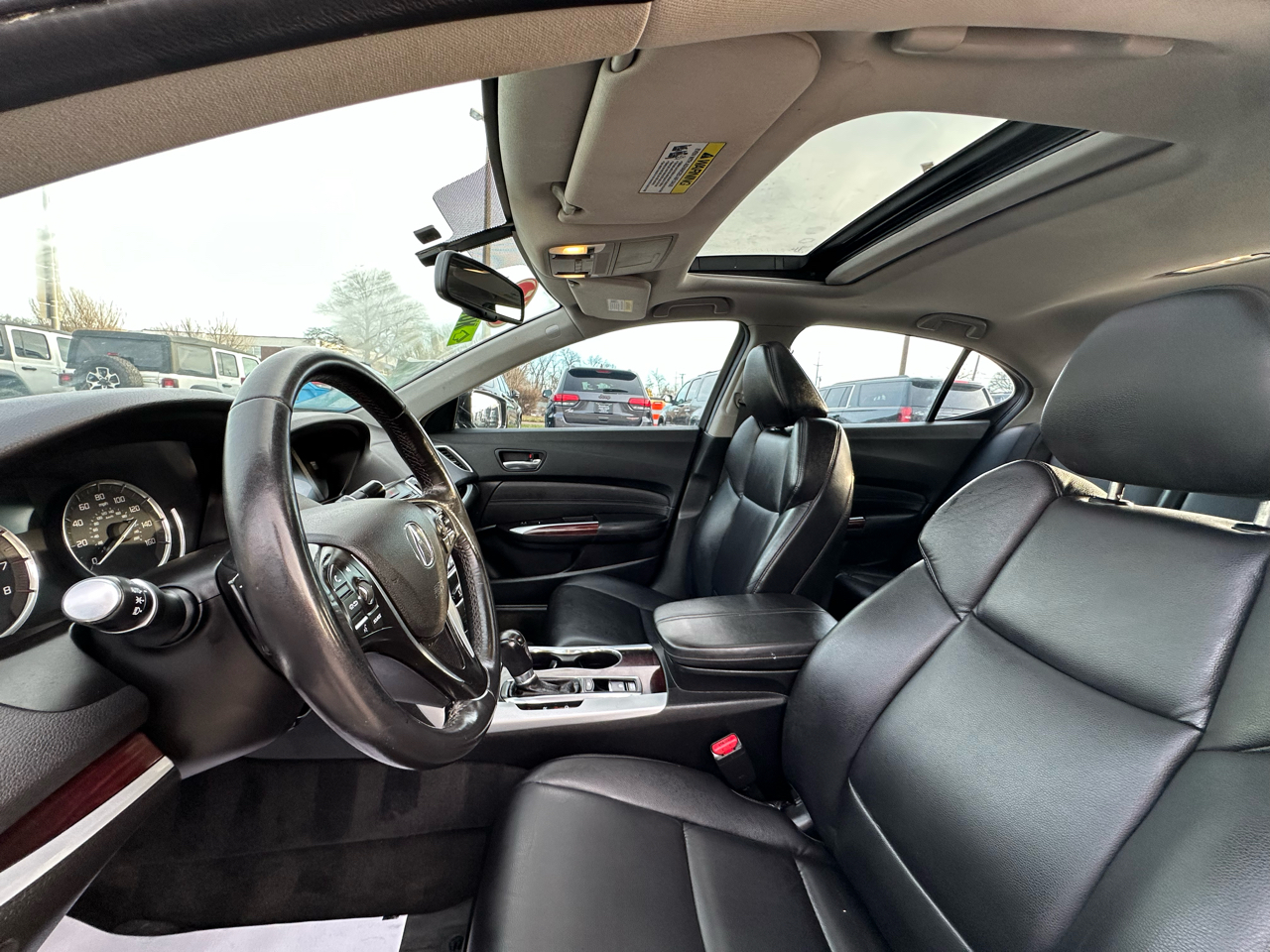 Acura TLX 4dr Sdn FWD 2015