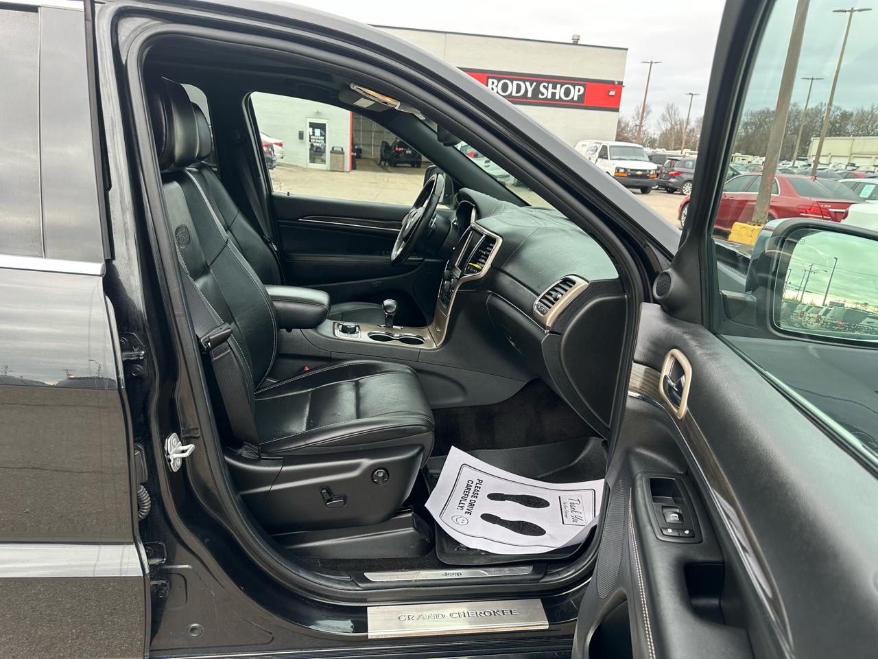 Jeep Grand Cherokee 4WD 4dr Overland 2015