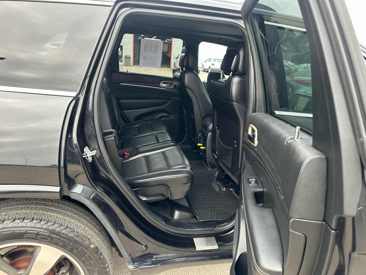 Jeep Grand Cherokee 4WD 4dr Overland 2015