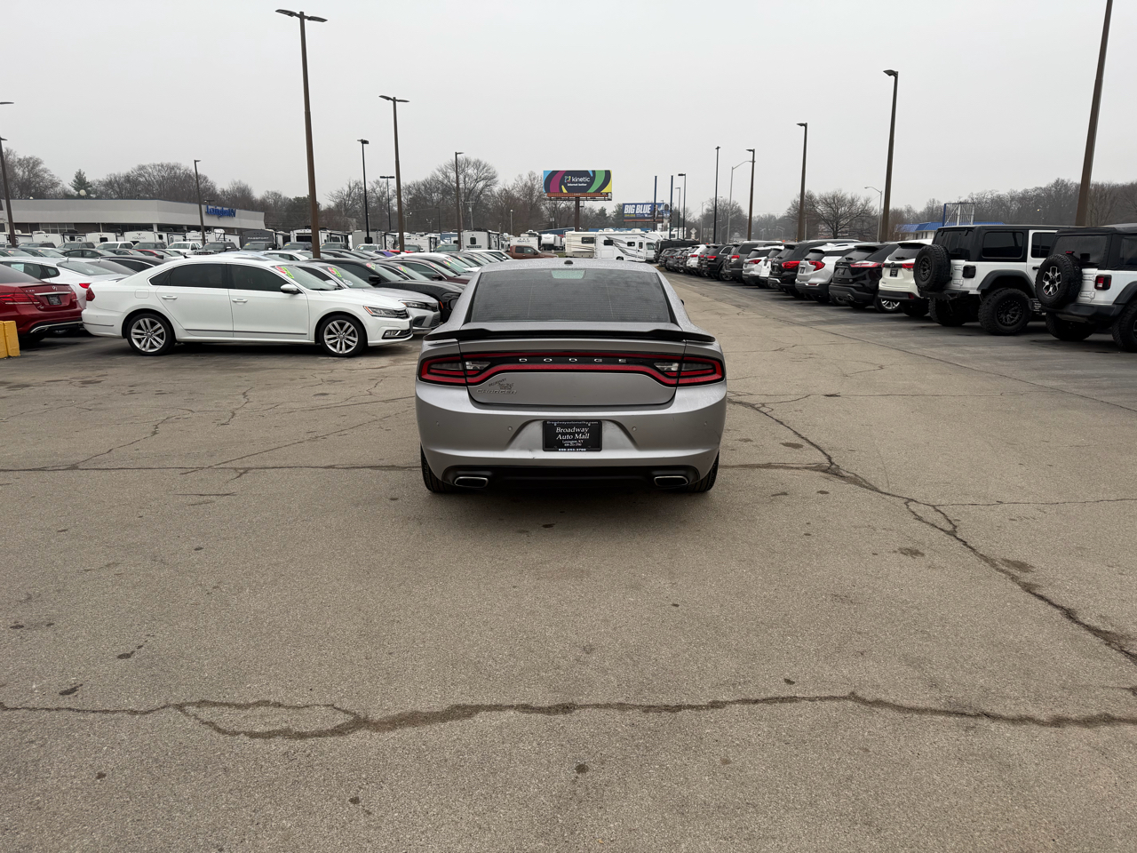 Dodge Charger 4dr Sdn SE RWD 2015