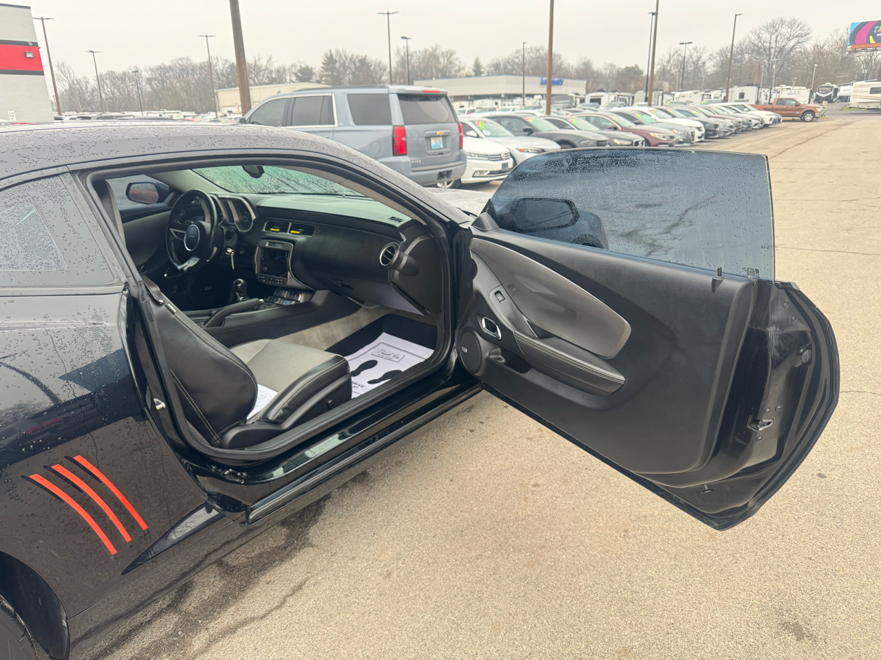 Chevrolet Camaro 2dr Cpe 2LT 2011