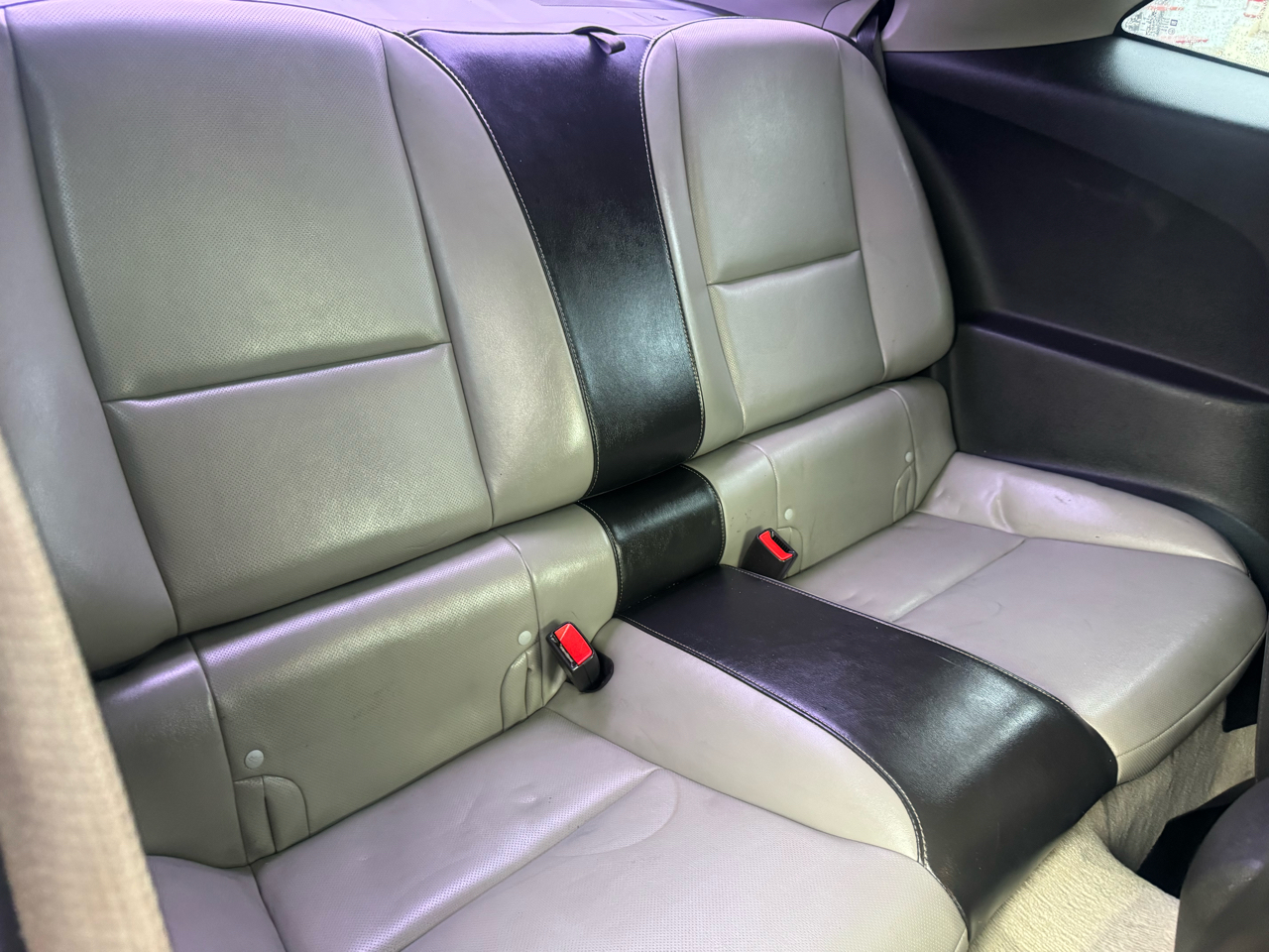 Chevrolet Camaro 2dr Cpe 2LT 2011