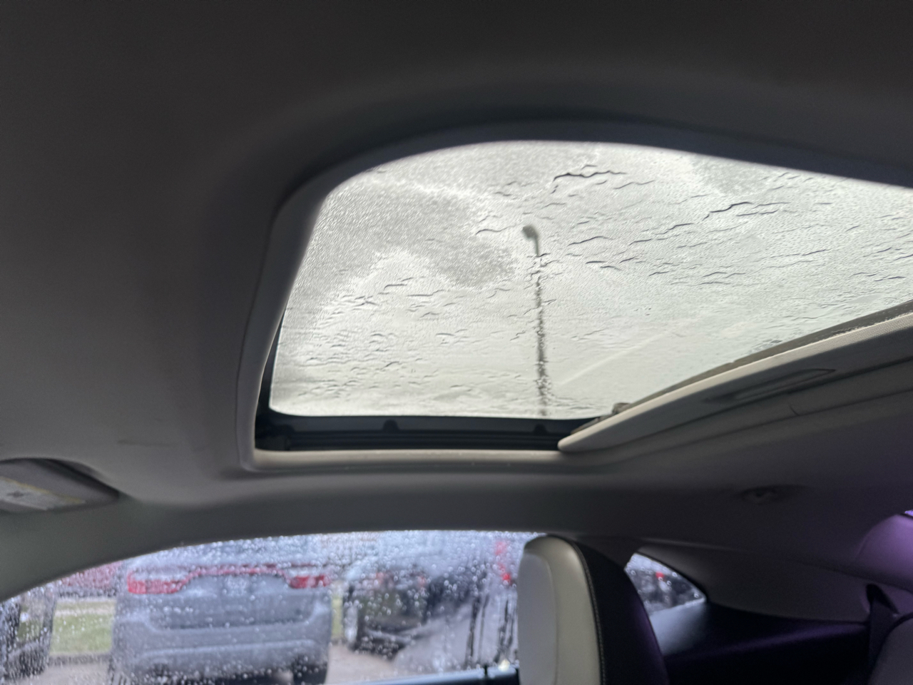 Chevrolet Camaro 2dr Cpe 2LT 2011