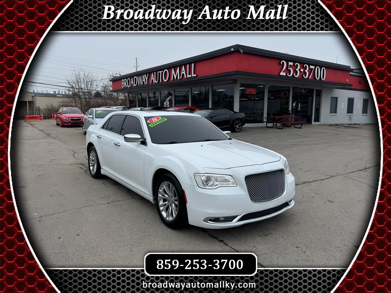 Chrysler 300 4dr Sdn 300C RWD 2016