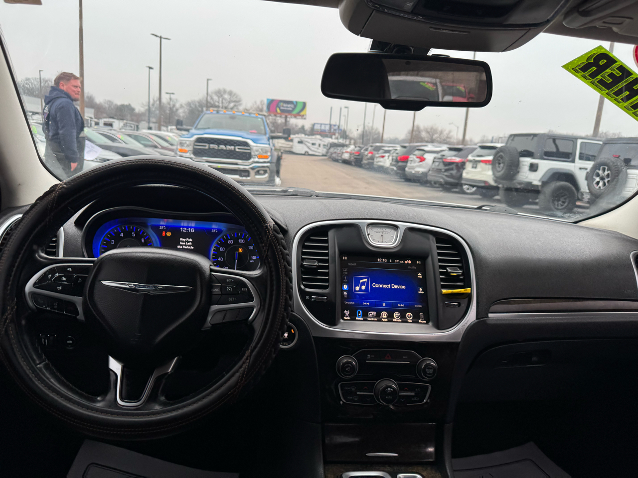 Chrysler 300 4dr Sdn 300C RWD 2016