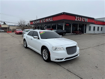 2016 Chrysler 300 4dr Sdn 300C RWD