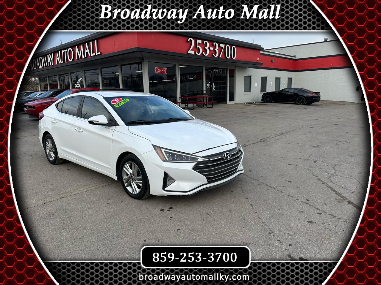 Hyundai Elantra Limited IVT 2020