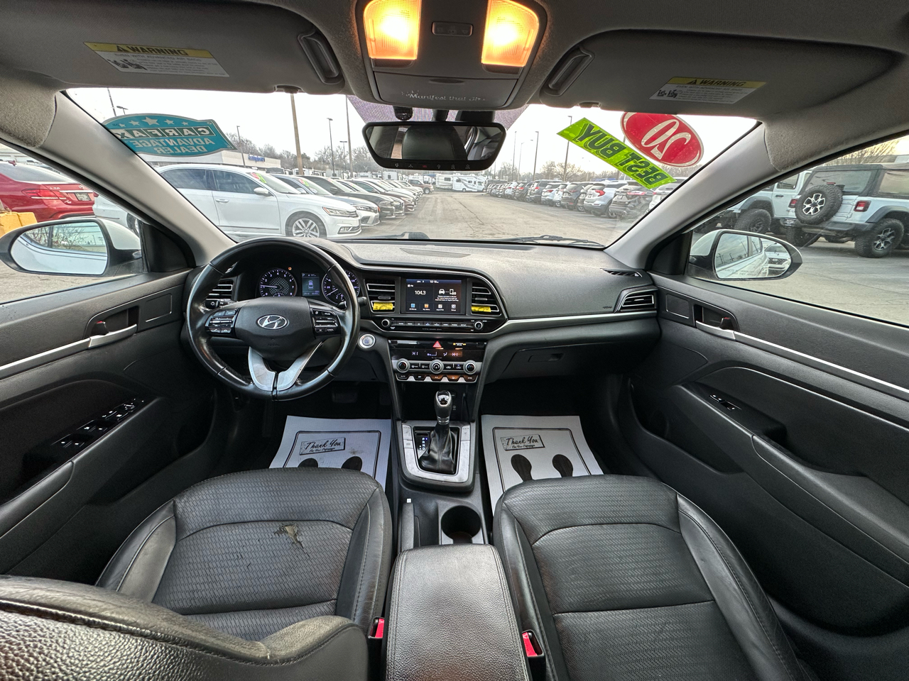 Hyundai Elantra Limited IVT 2020