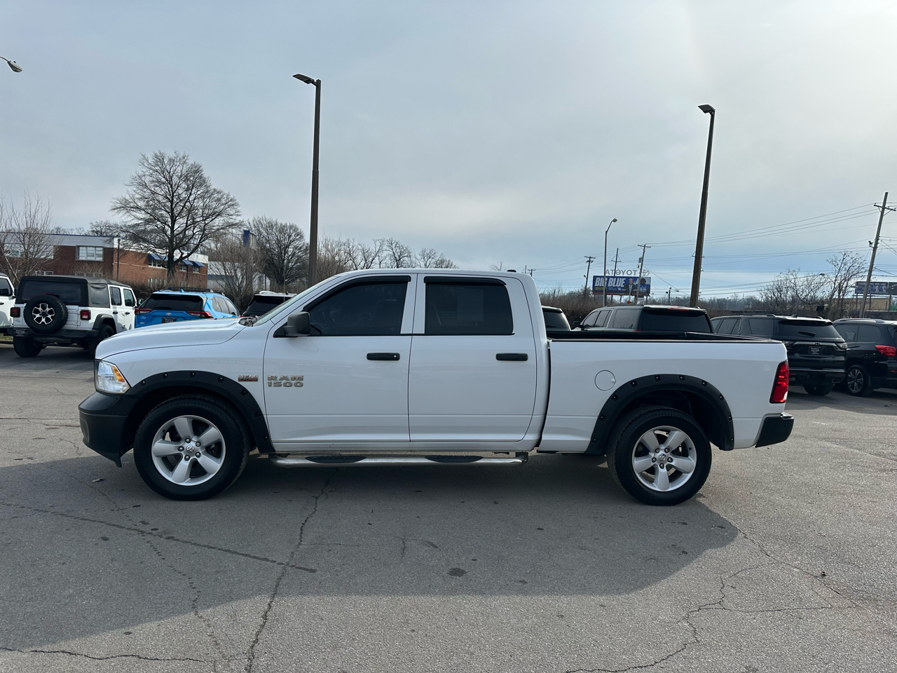 RAM 1500 4WD Crew Cab 149" Tradesman 2014