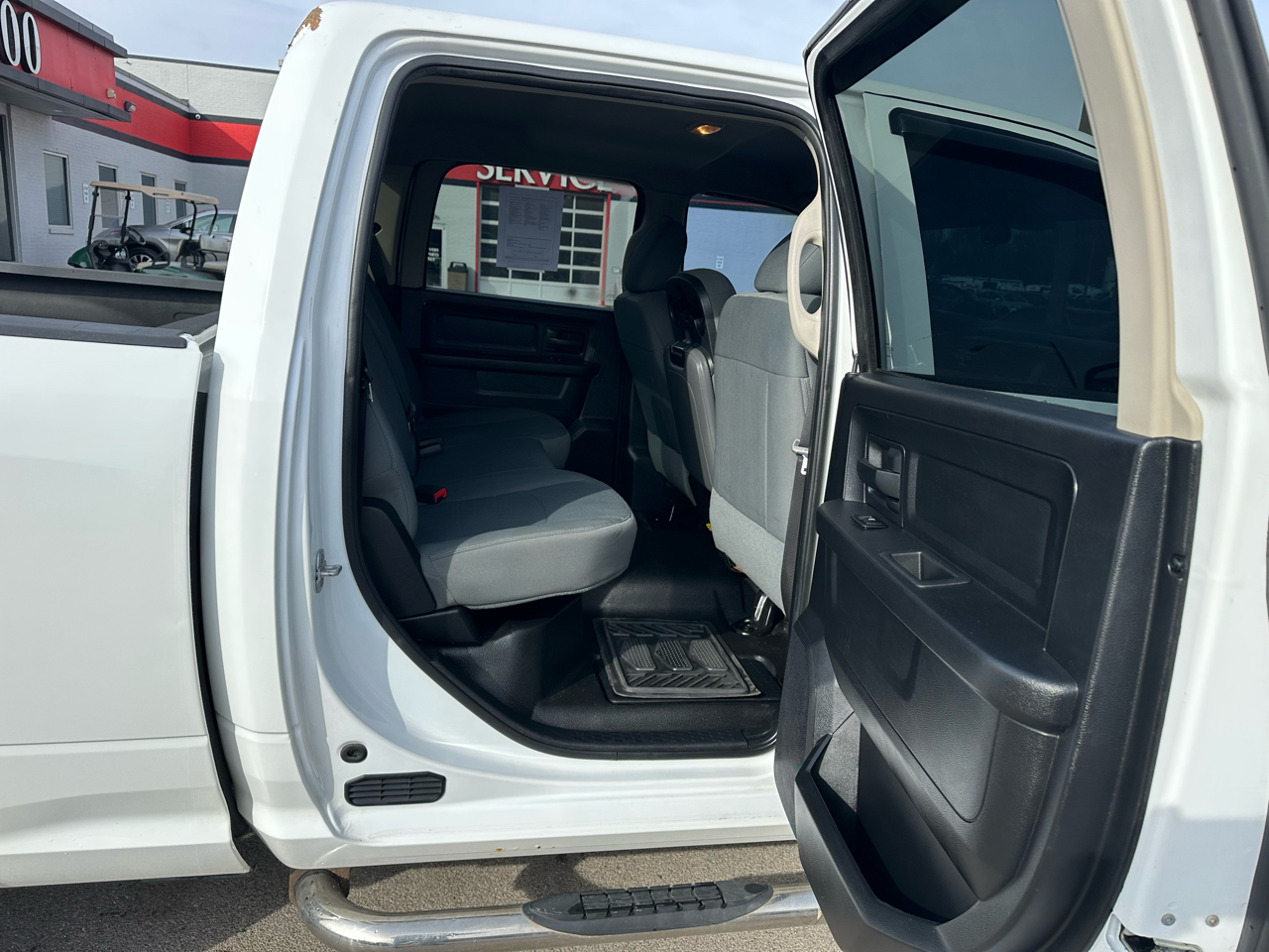 RAM 1500 4WD Crew Cab 149" Tradesman 2014