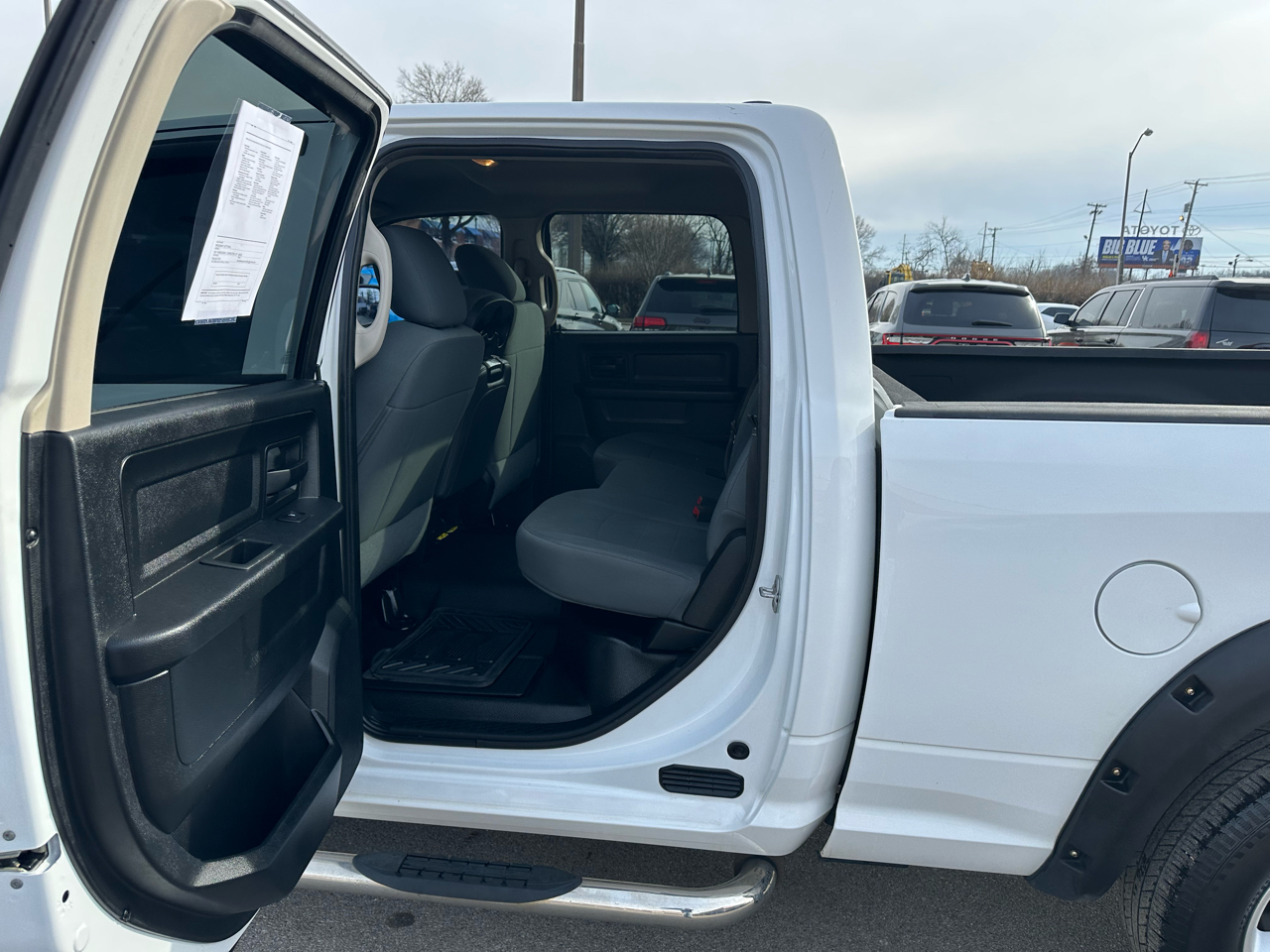 RAM 1500 4WD Crew Cab 149" Tradesman 2014