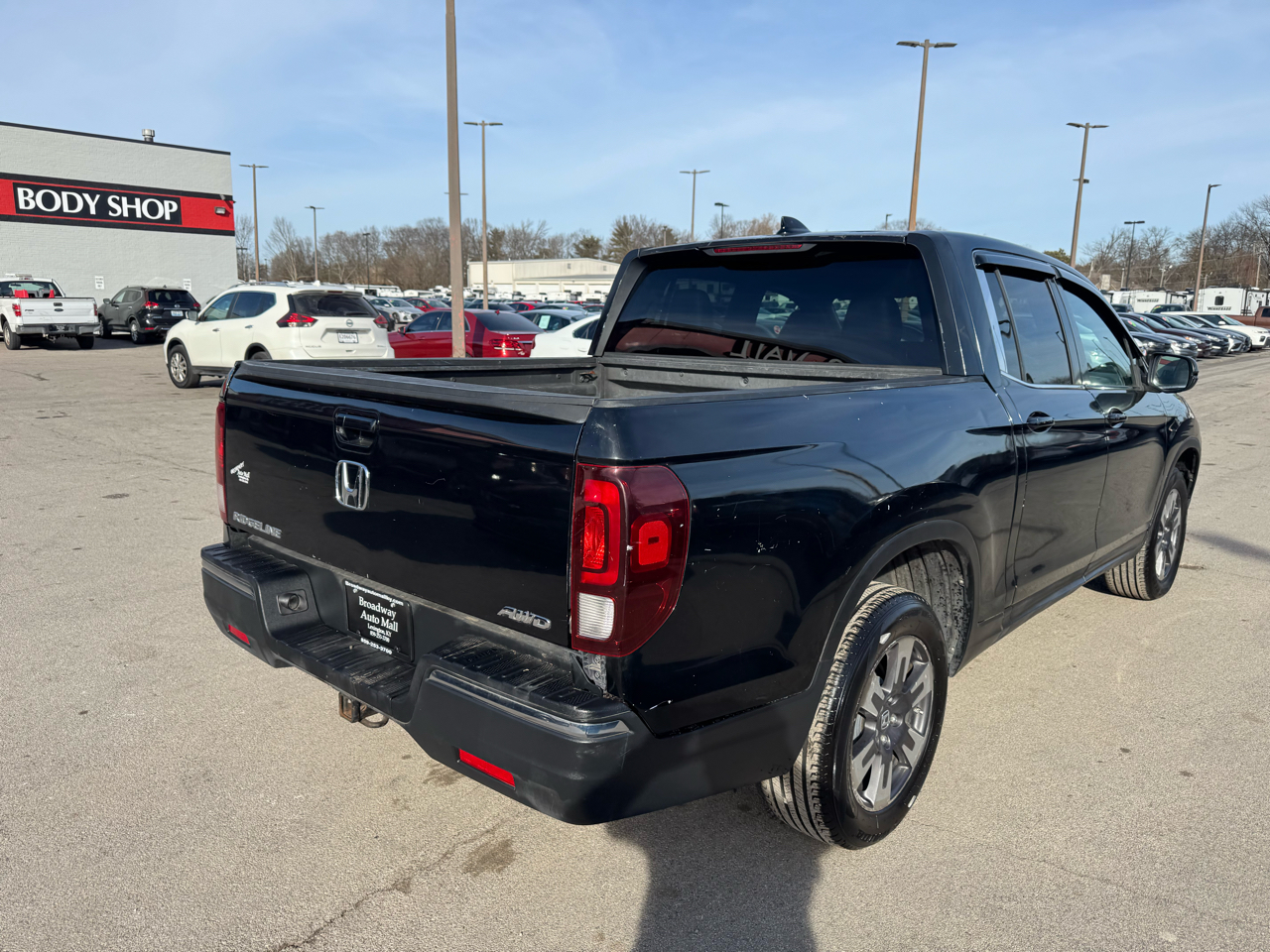 Honda Ridgeline RTL 4x4 Crew Cab 5.3' Bed 2017