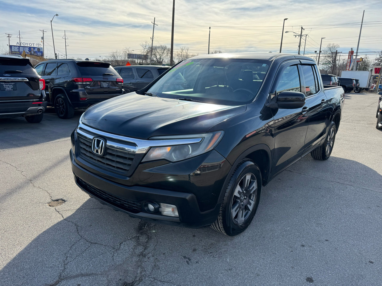 Honda Ridgeline RTL 4x4 Crew Cab 5.3' Bed 2017