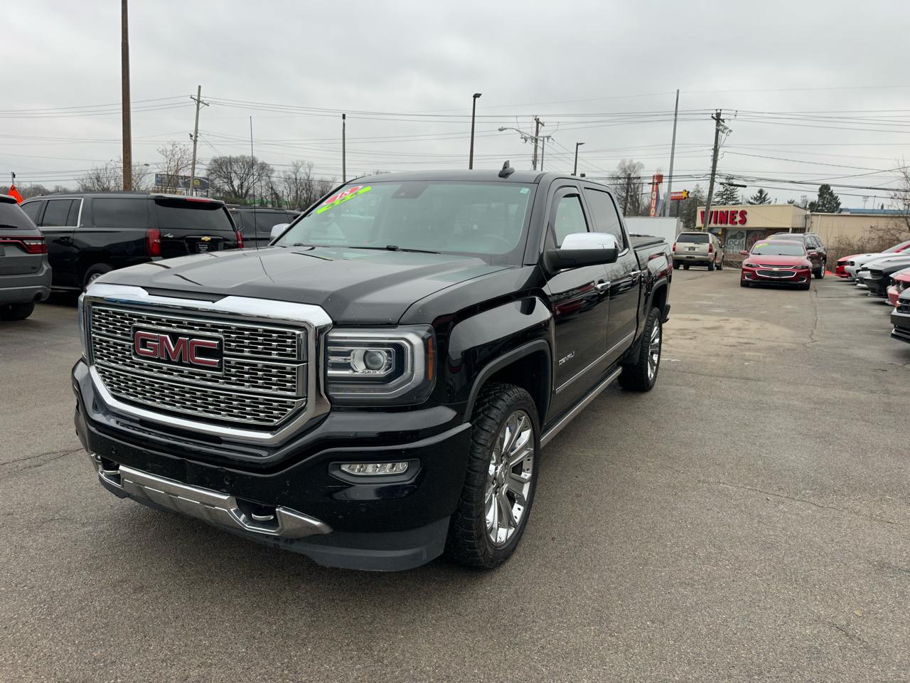 GMC Sierra 1500 4WD Crew Cab 143.5" Denali 2018