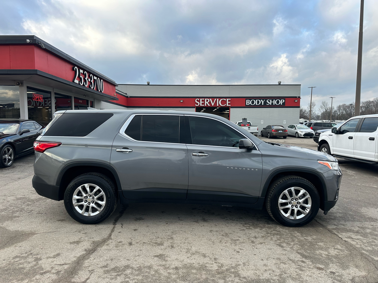 Chevrolet Traverse FWD 4dr LS w/1LS 2019
