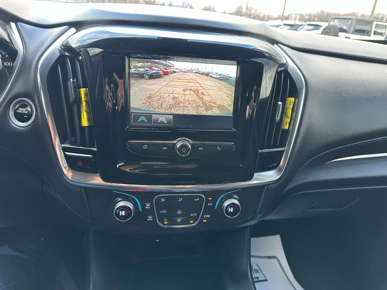 Chevrolet Traverse FWD 4dr LS w/1LS 2019