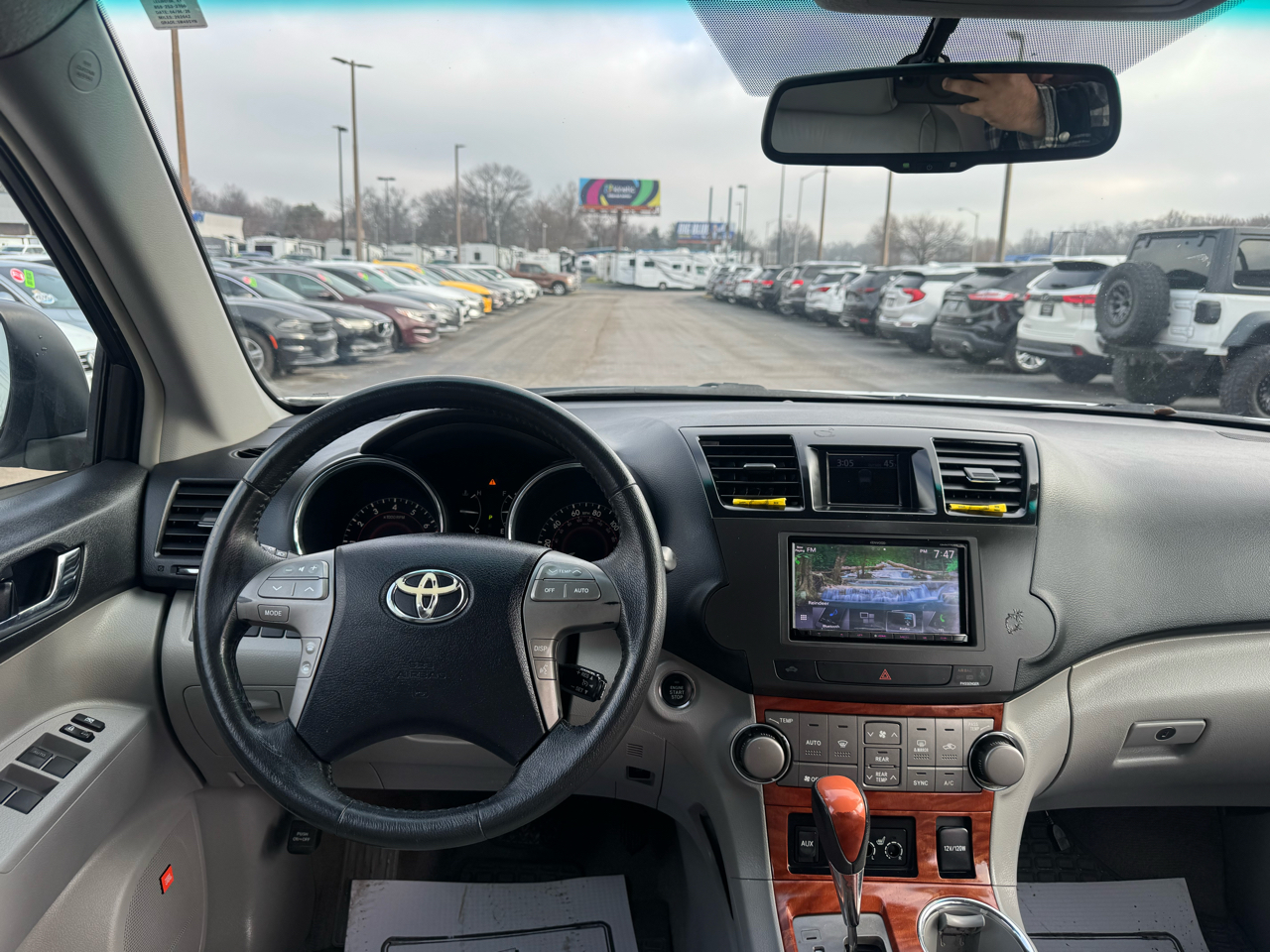 Toyota Highlander 4WD 4dr V6 Limited (Natl) 2010