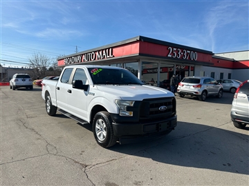 2017 Ford F-150 4WD Reg Cab 122.5" XLT