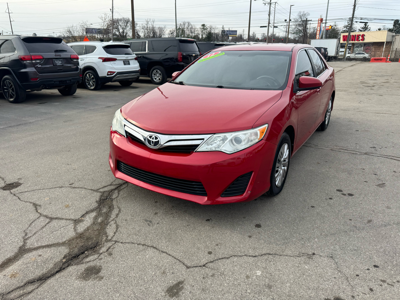 Toyota Camry 4dr Sedan LE 2012