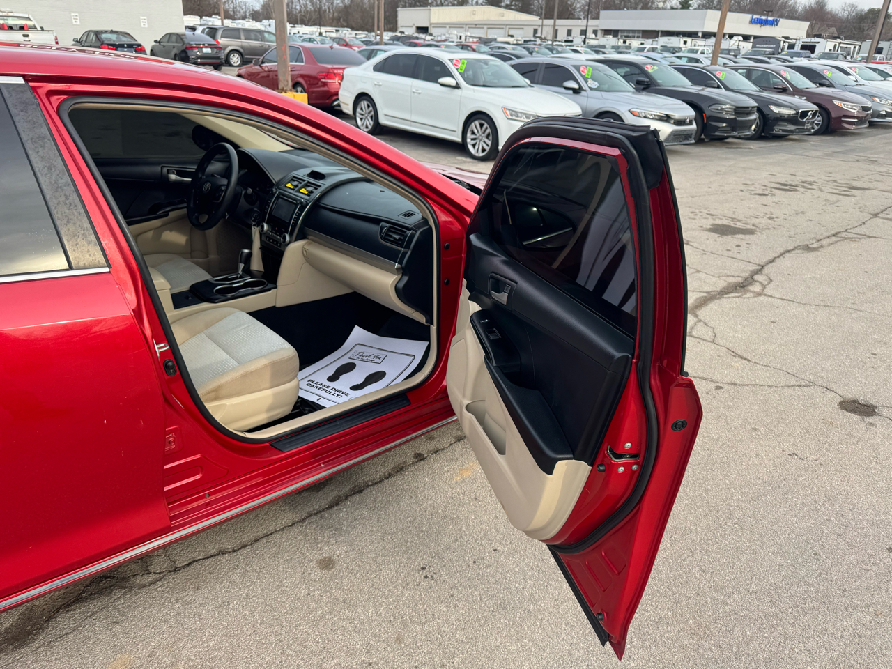 Toyota Camry 4dr Sedan LE 2012