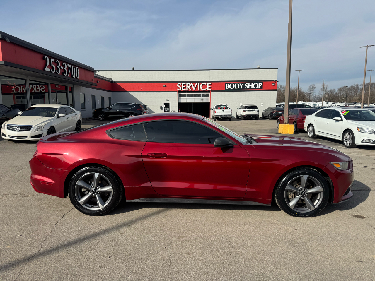 Ford Mustang 2dr Fastback V6 2016