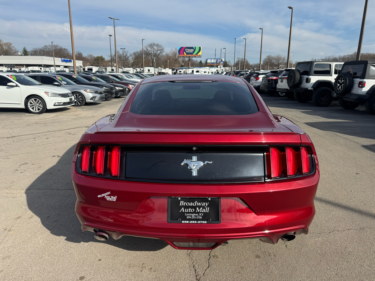 Ford Mustang 2dr Fastback V6 2016