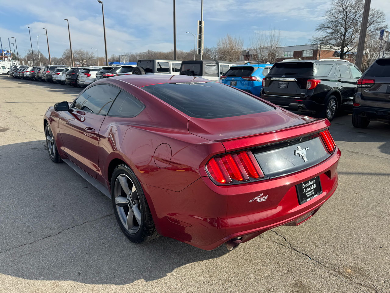 Ford Mustang 2dr Fastback V6 2016