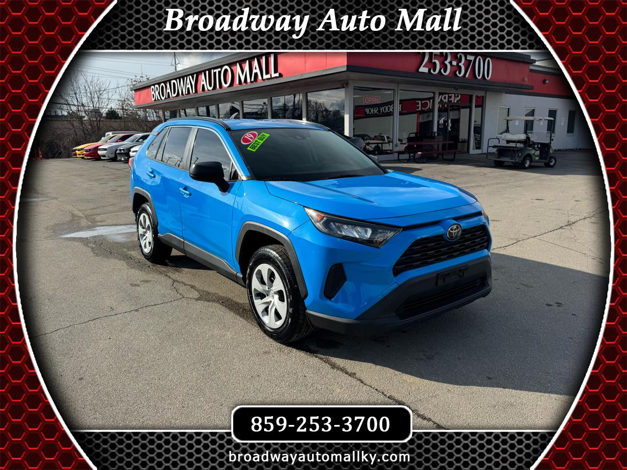 Toyota RAV4 LE AWD (Natl) 2019