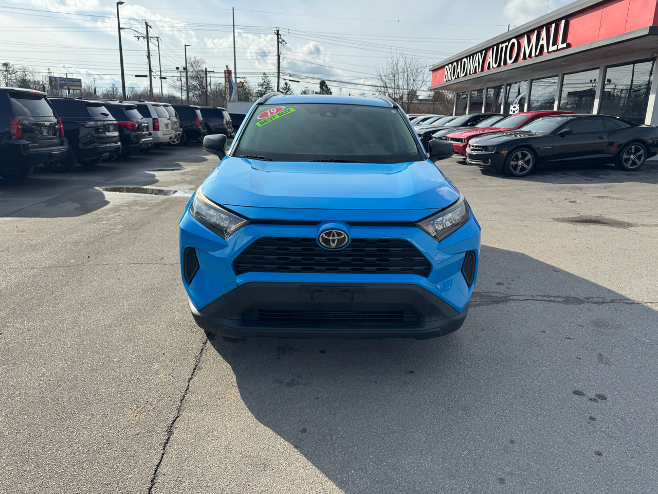 Toyota RAV4 LE AWD (Natl) 2019