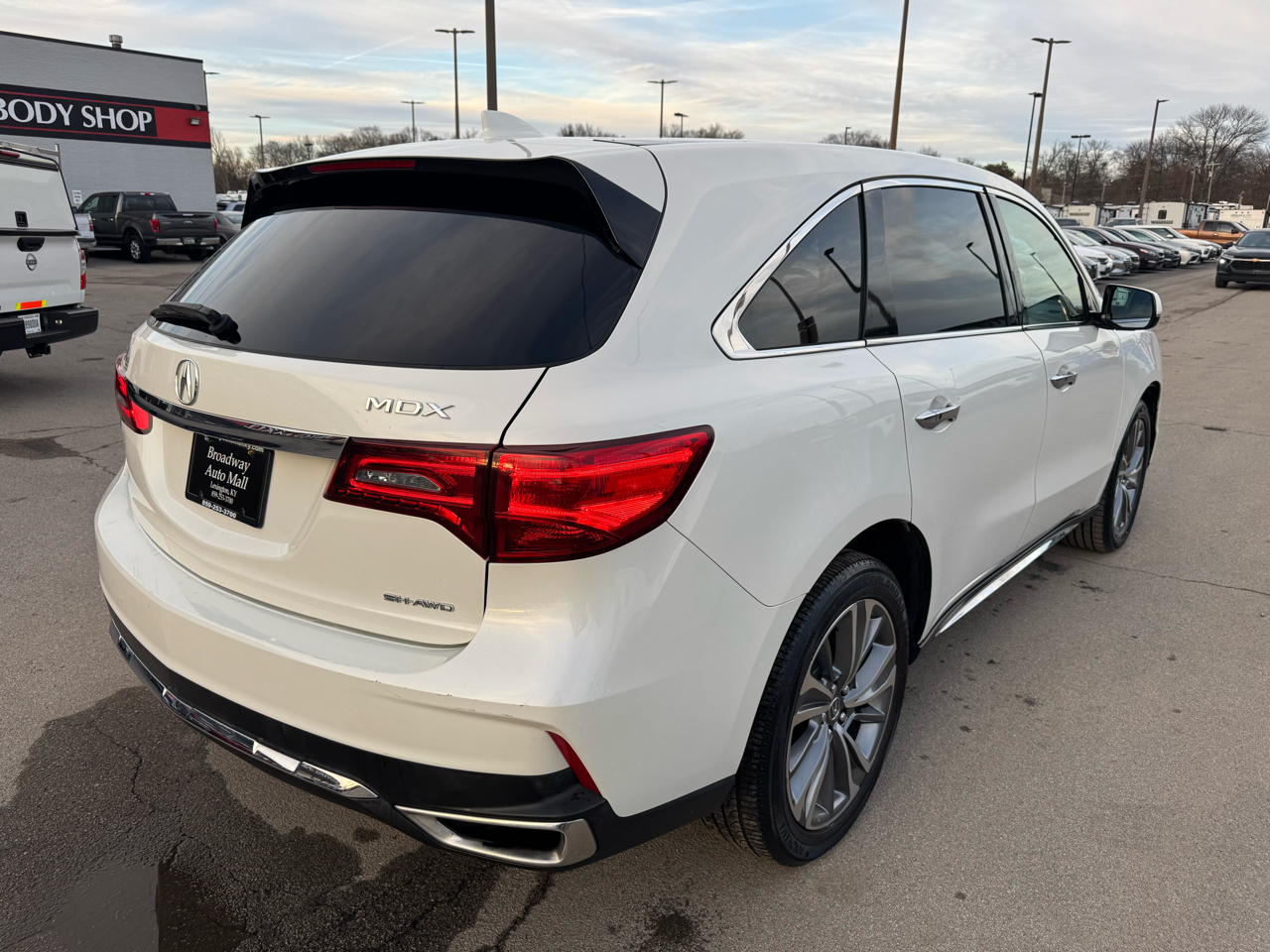 Acura MDX SH-AWD w/Technology Pkg 2017