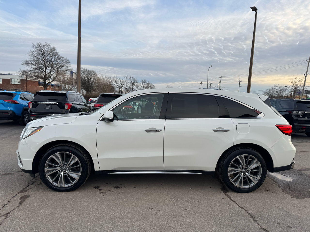 Acura MDX SH-AWD w/Technology Pkg 2017